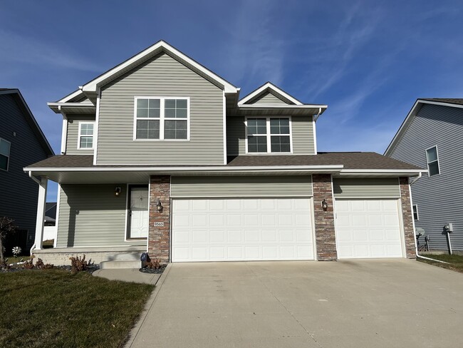 Photo - 9565 Red Sunset Ct