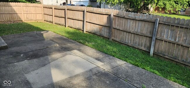 Photo - 5626 Prince Woods Cir