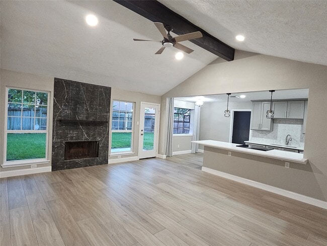Building Photo - 22530 John Rolfe Ln