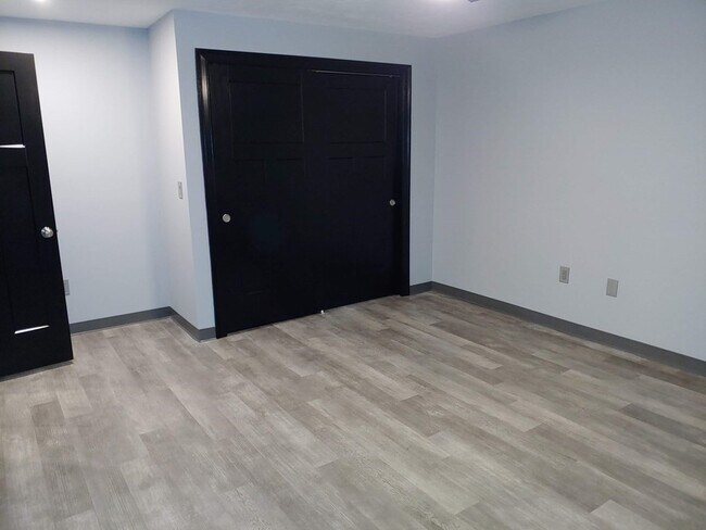 Photo - 16 Williamsburg Ct Unit 2