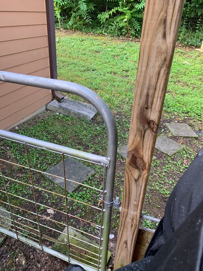 Photo - 247 Lakeview Ln