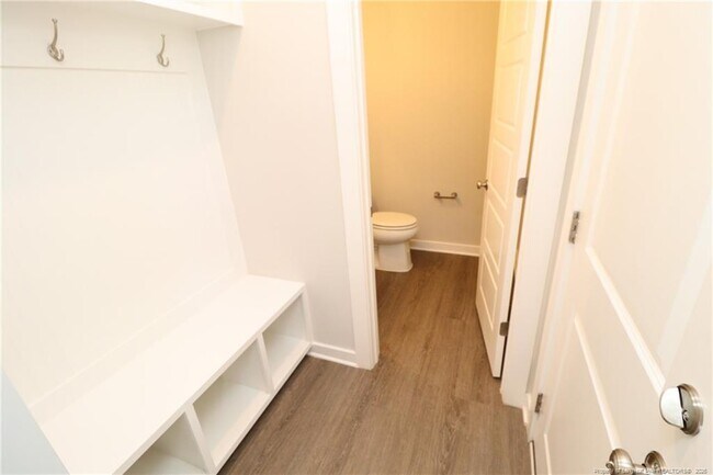 Photo - 2151 Maggie Vly Dr