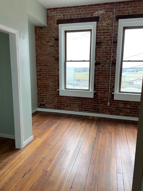 Bedroom - 519 State St Apartment Unit B