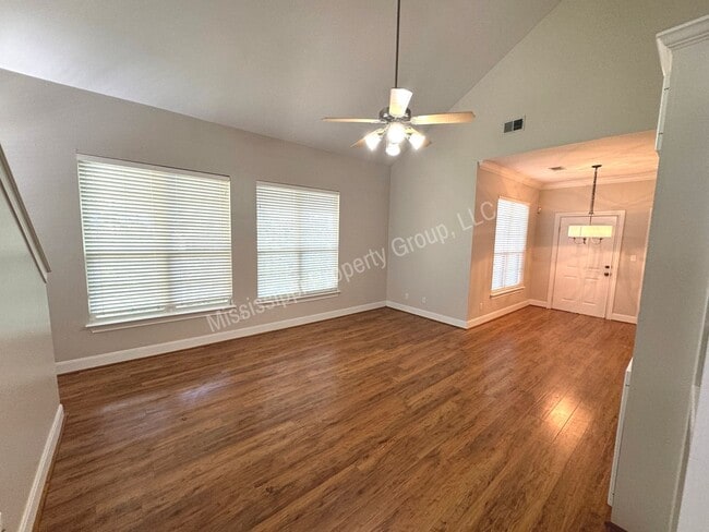 Photo - 3BD/3BA FOR RENT