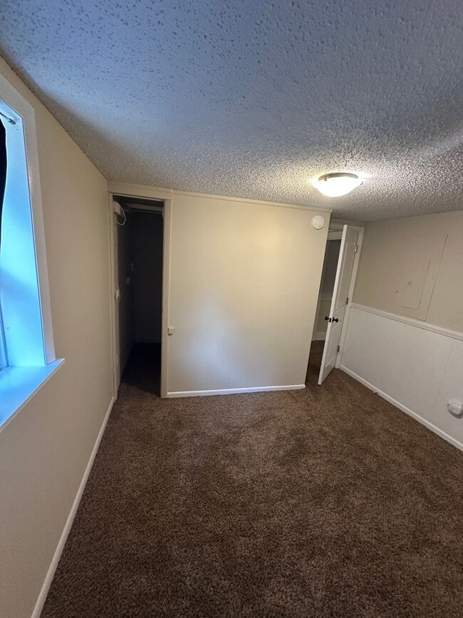 Photo - SK1201 Unit B