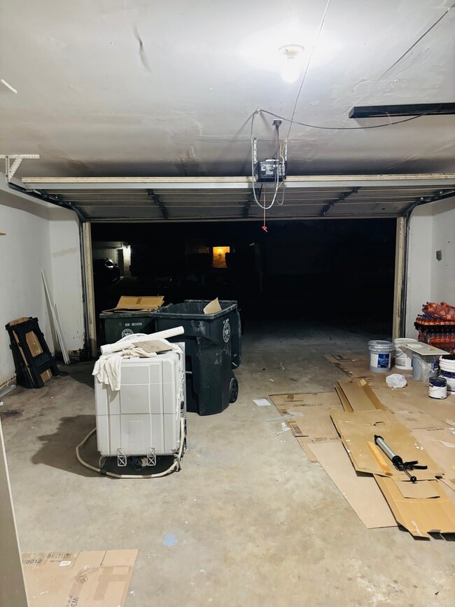 Photo - 2403 Chimneystone Cir