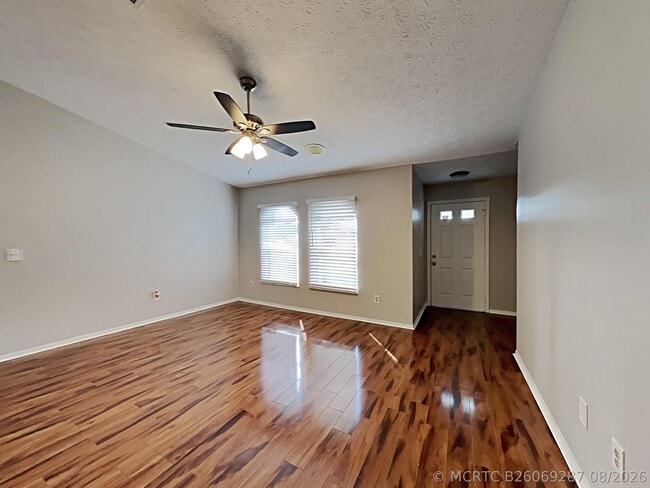 4215 SW Jarmer Rd