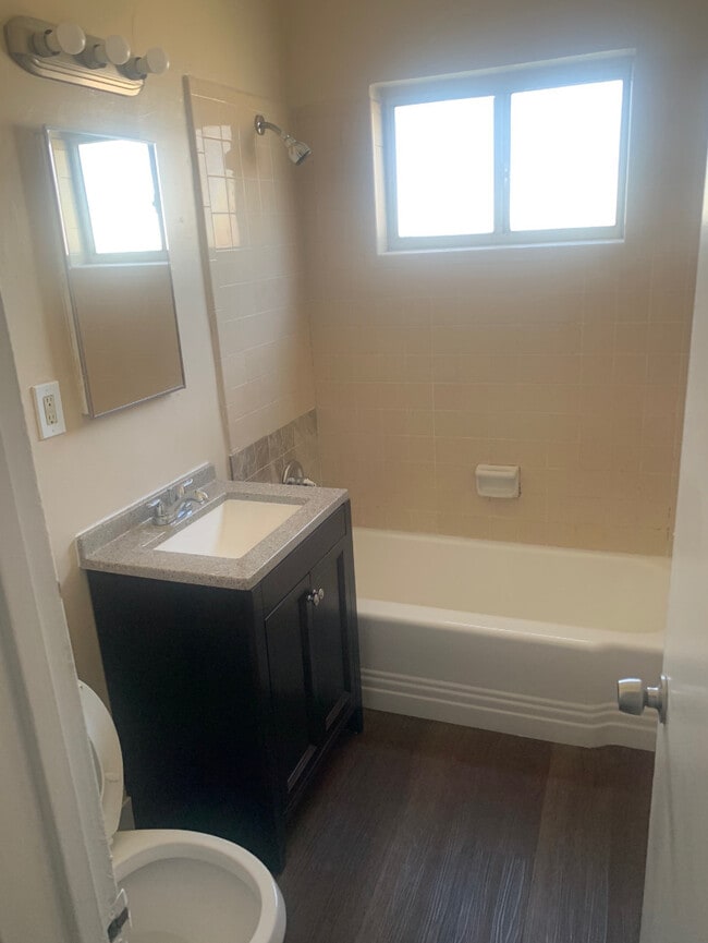 Photo - Brookside Apartments