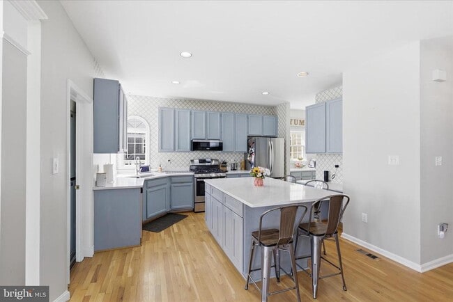 Photo - 20358 Plainfield St