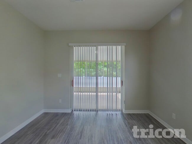 Photo - 1720 Mountclair Ct