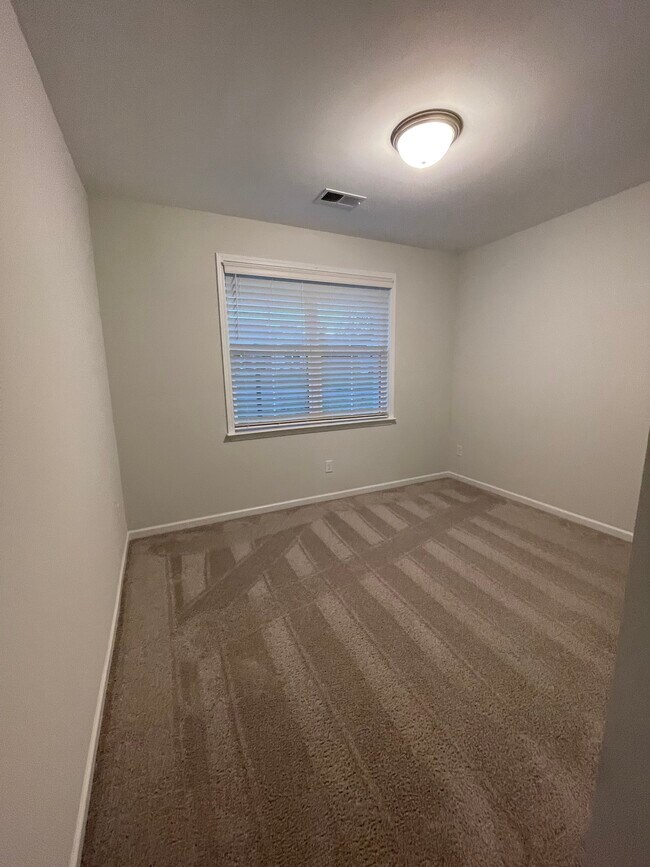 Photo - 840 Orchard Valley Ln