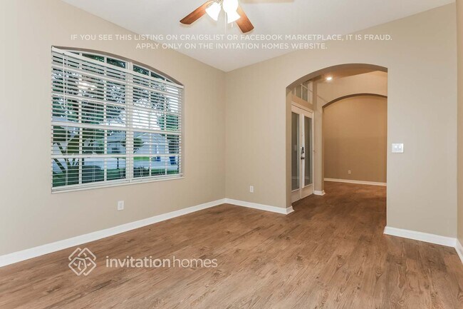 Photo - 204 Ronja Ln