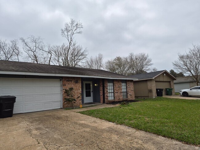 Photo - 15735 Munson Ln