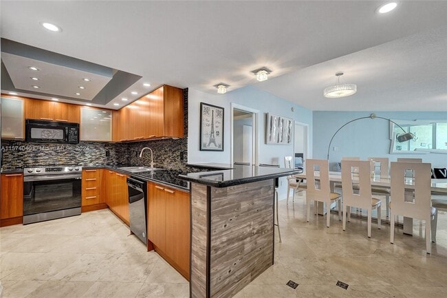 Photo - 16699 Collins Ave Unidad 4106