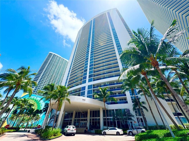 Building Photo - 1800 S Ocean Dr Unit 2602