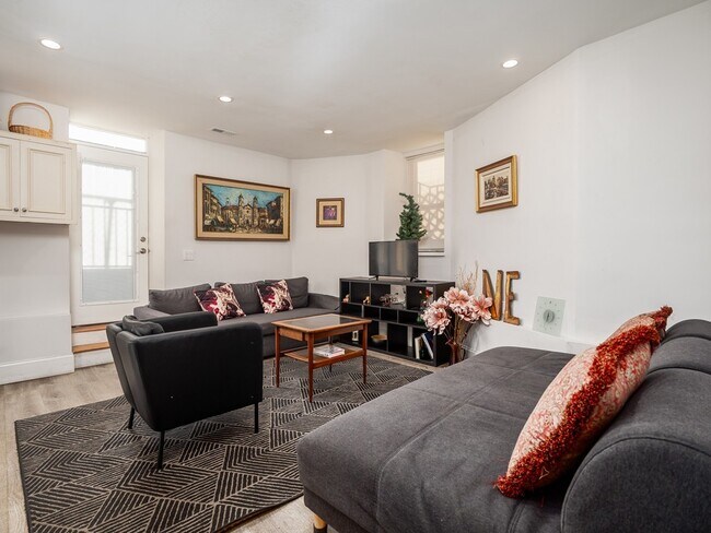 Photo - 2 Buckley Ave Unit 2 Buckley Ave. #U1