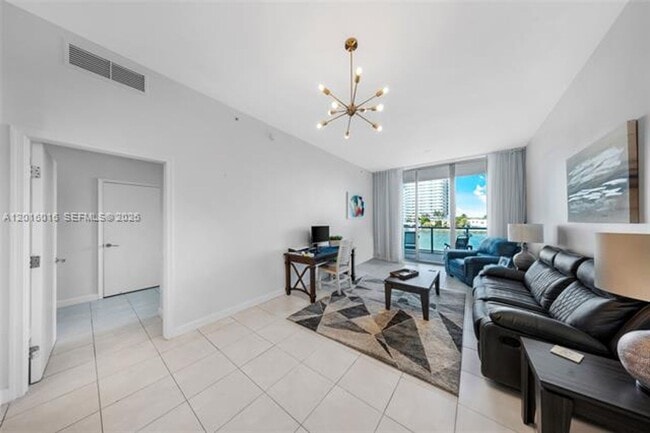 Photo - 7928 East Dr Unit 7928 East Dr # 305