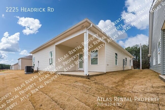 Photo - 2225 Headrick Rd
