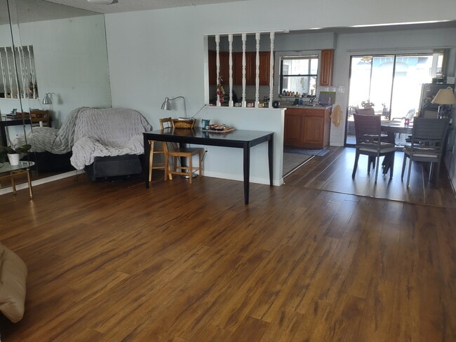 Photo - 2626 Lear Rd