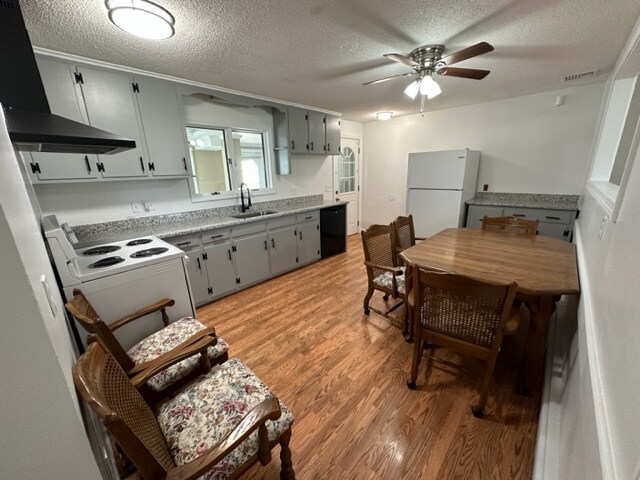 Photo - 84 Frost Dr Unidad 84