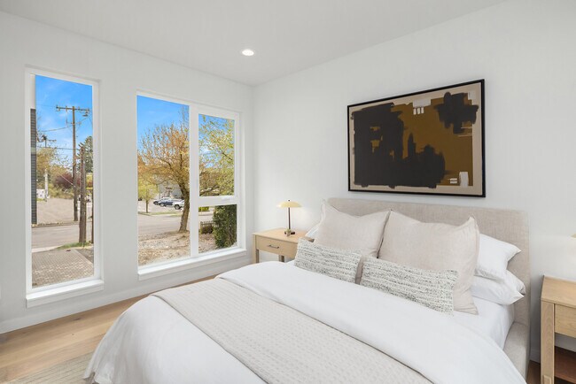 Photo - 4425 Fremont Ave N