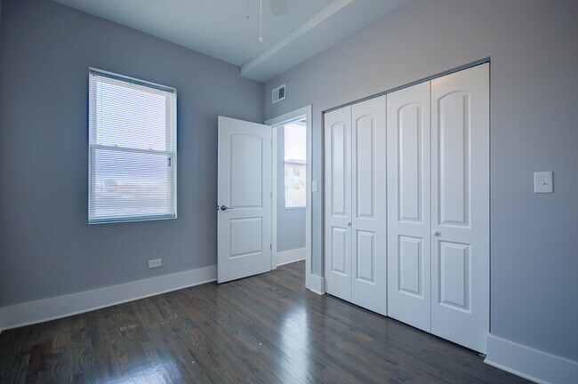 Photo - 2001 S Allport St Unit 3R