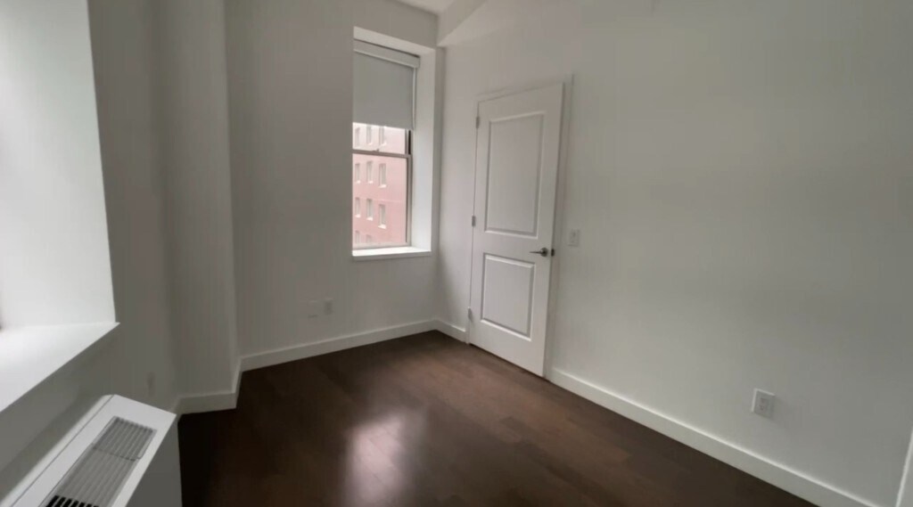 Photo - 111 John St Unit 32F