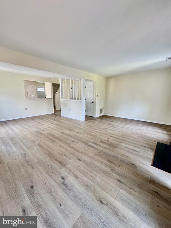 Photo - 111 Equestrian Dr