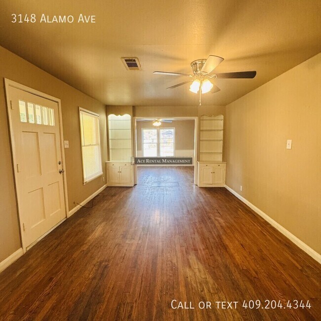 Photo - 3148 Alamo Ave