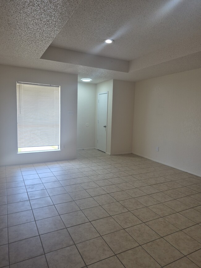 Photo - 3712 Hulen Park Cir