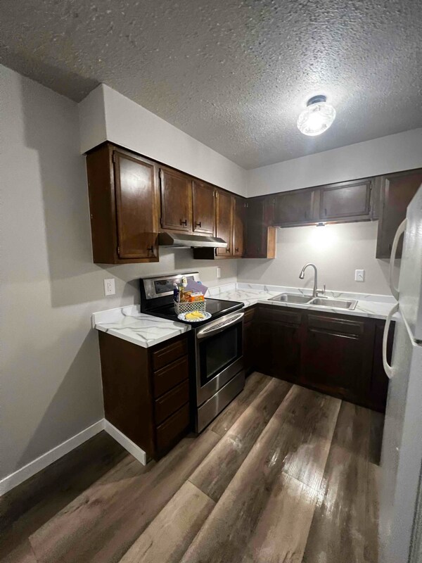 Photo - 360 2nd Ave SW Unit 360 2nd Ave SW