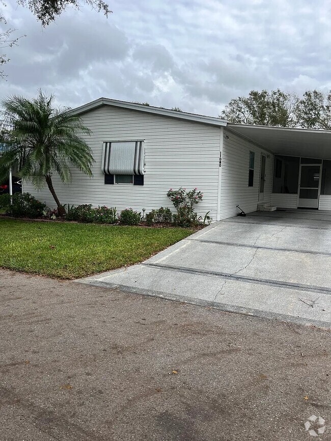 Building Photo - 11040 Mesquite Dr Rental