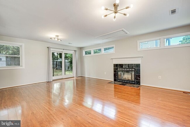 Photo - 5924 Cauba Ct