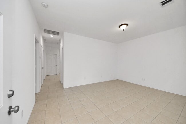 Photo - 9210 Wheatley St