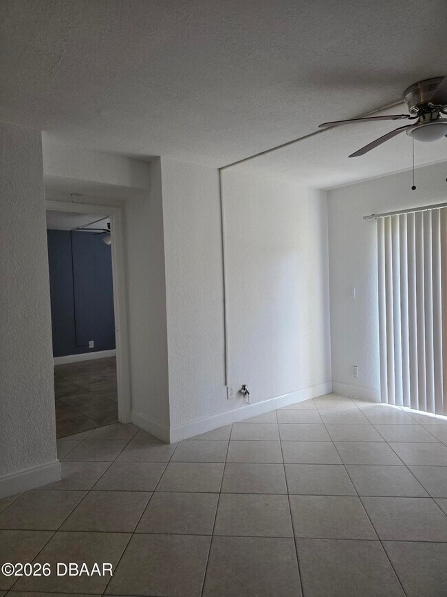 Building Photo - 11453 NW 39th Ct