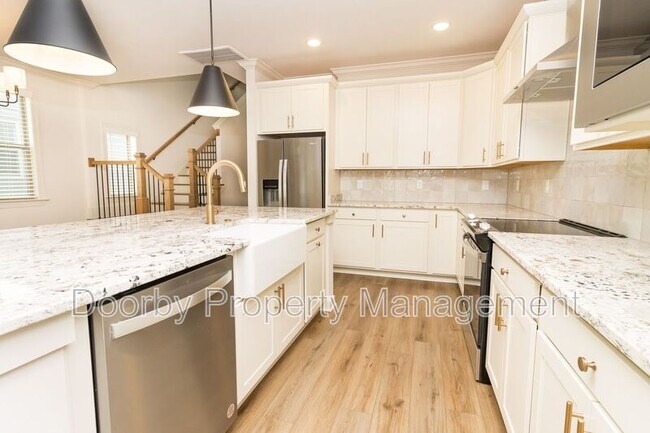 Photo - 1087 Cityscape Vw