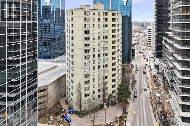 Photo - 500 Talbot St Unit 302