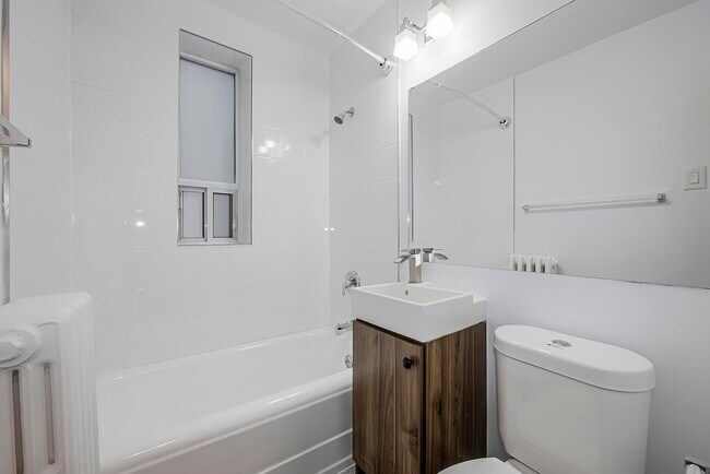 196 Eglinton Avenue East
