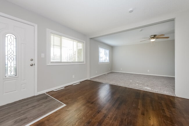 Photo - 111 N Gilbert St