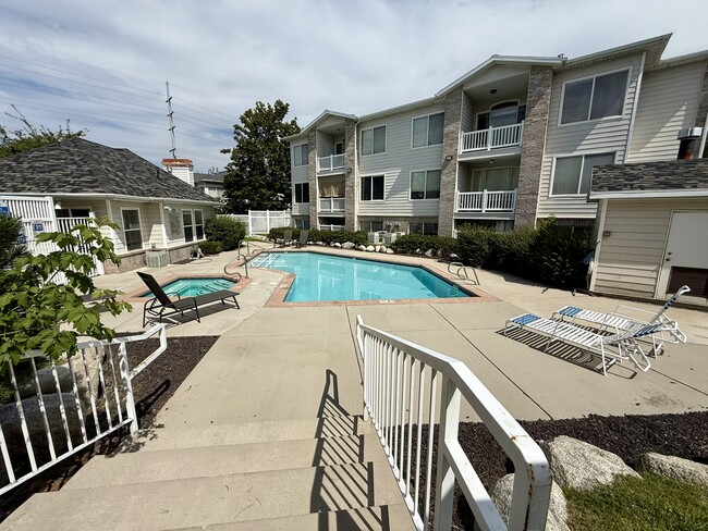 Building Photo - 1196 E 6600 S Rental