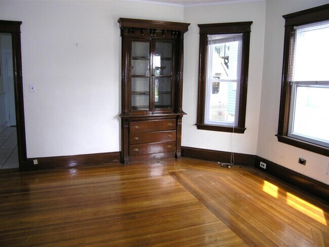 Photo - 183 College Ave Unit 1