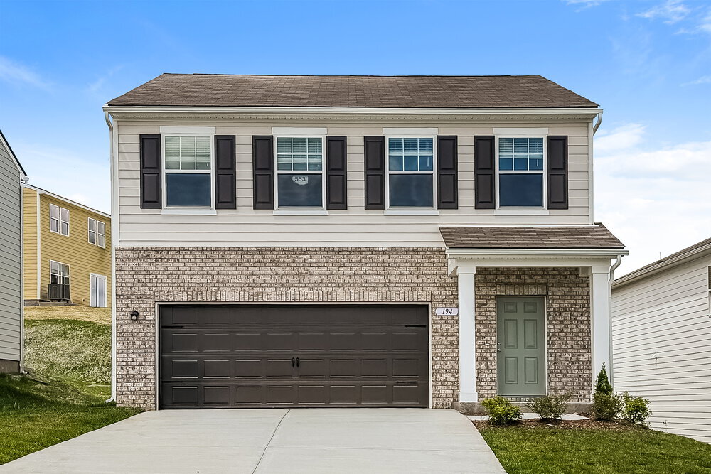Photo - 194 Snowdrop Ave
