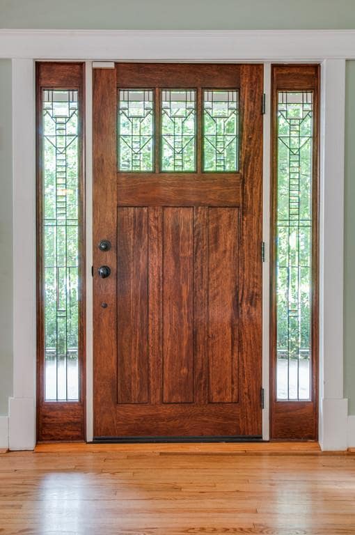 Photo - 1106 Lawrence Ave