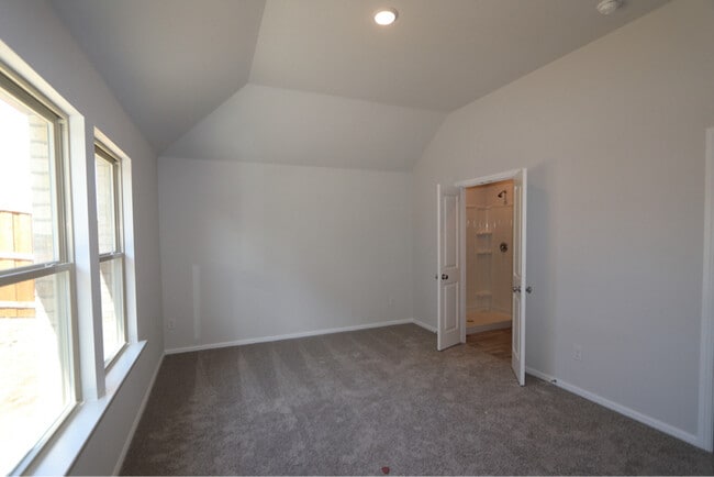 Photo - 616 Frst Pk Pkwy