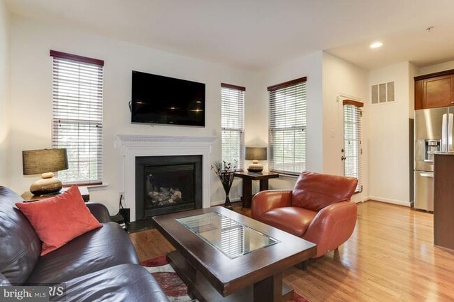 Photo - 13318 Latrobe Ln