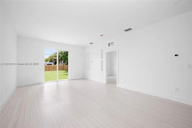 Photo - 10745 SW 217th Ave