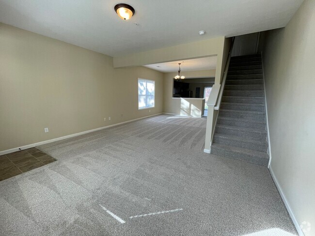 Building Photo - 542 W Main St Unit 1 Rental