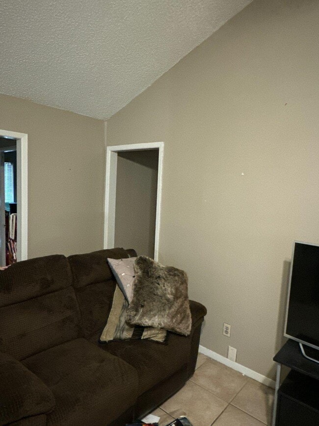 Photo - 5222 Valleyview Dr