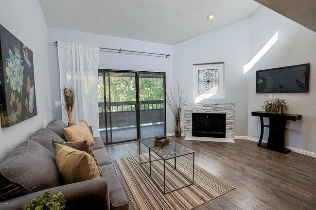 Photo - 5998 N 78th St Unit 218