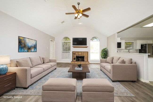 Photo - 626 Fantasy Ln